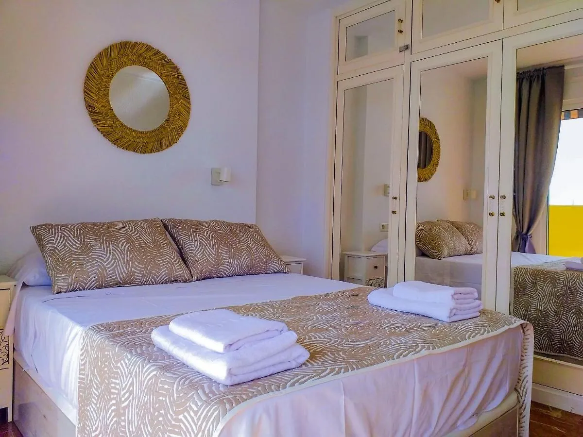 Apartment Apartamento Don Gustavo Attic Benalmadena